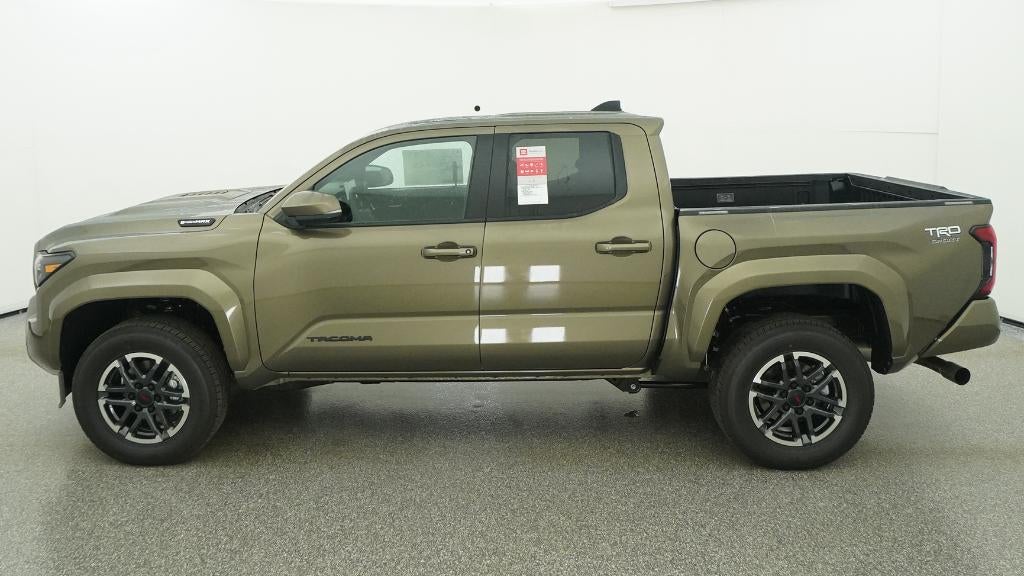 2026 Toyota Tacoma i-FORCE MAX Tacoma TRD Sport
