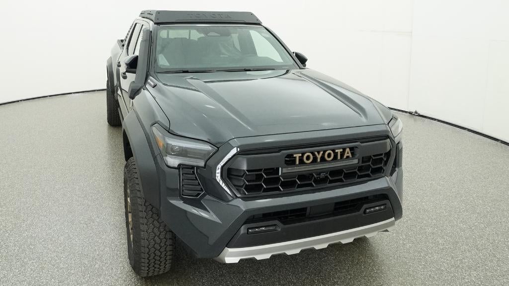 2026 Toyota Tacoma i-FORCE MAX Tacoma Trailhunter