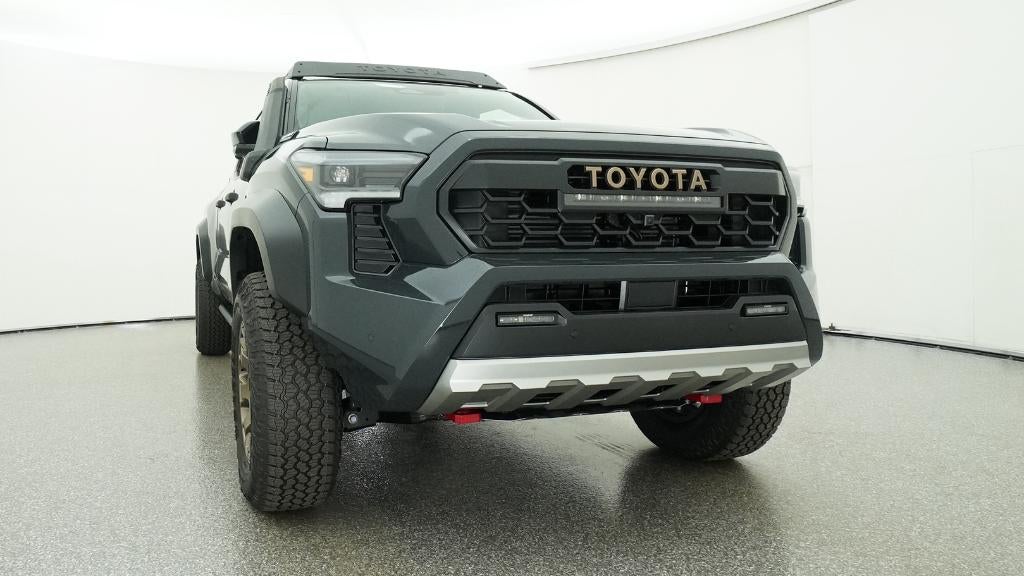 2026 Toyota Tacoma i-FORCE MAX Tacoma Trailhunter