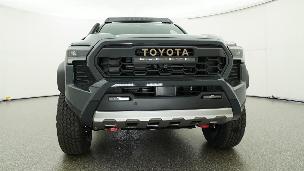 2026 Toyota Tacoma i-FORCE MAX Tacoma Trailhunter