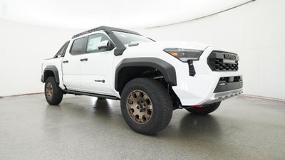 2025 Toyota Tacoma i-FORCE MAX Tacoma Trailhunter