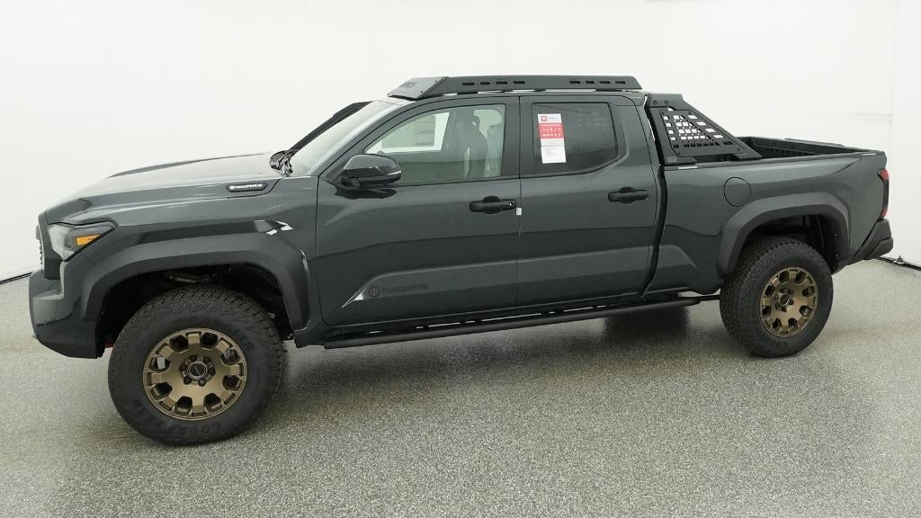 2026 Toyota Tacoma i-FORCE MAX Tacoma Trailhunter