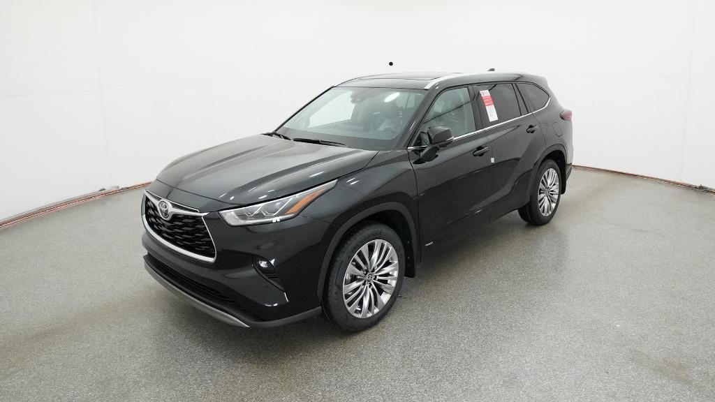 2026 Toyota Highlander Hybrid Platinum