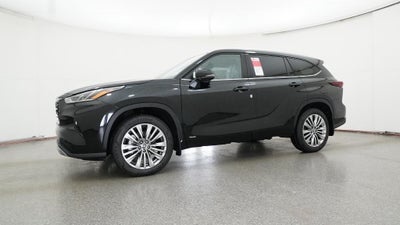 2026 Toyota Highlander Hybrid Platinum