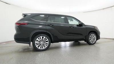 2026 Toyota Highlander Hybrid Platinum