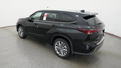 2026 Toyota Highlander Hybrid Platinum