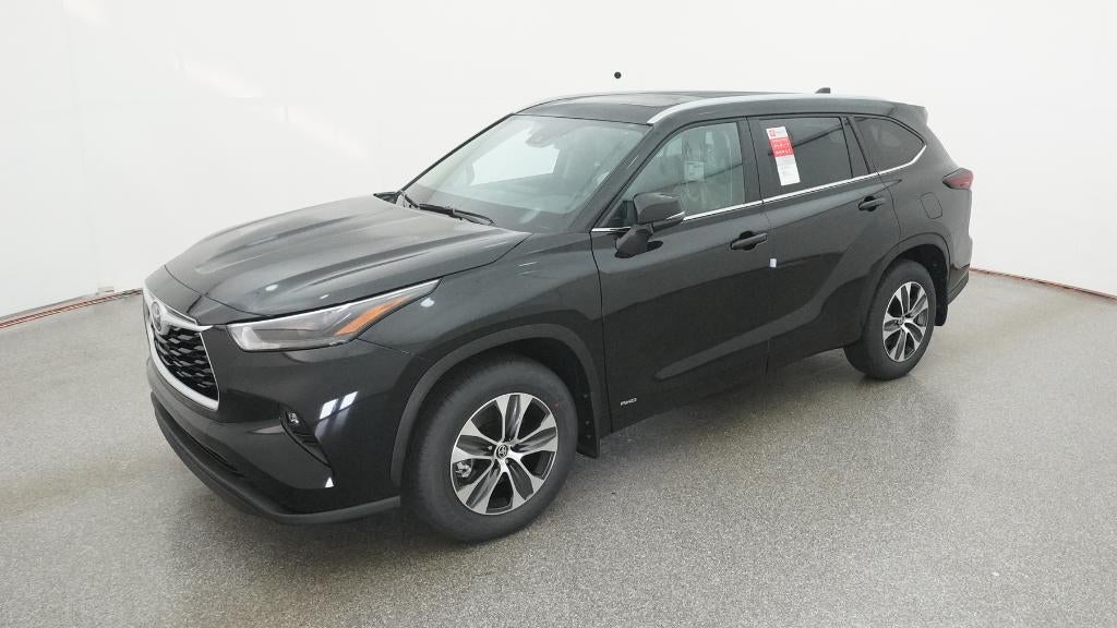 2026 Toyota Highlander Hybrid XLE