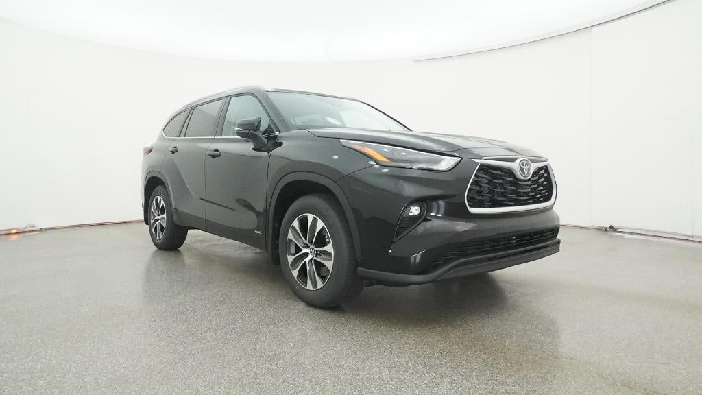 2026 Toyota Highlander Hybrid XLE