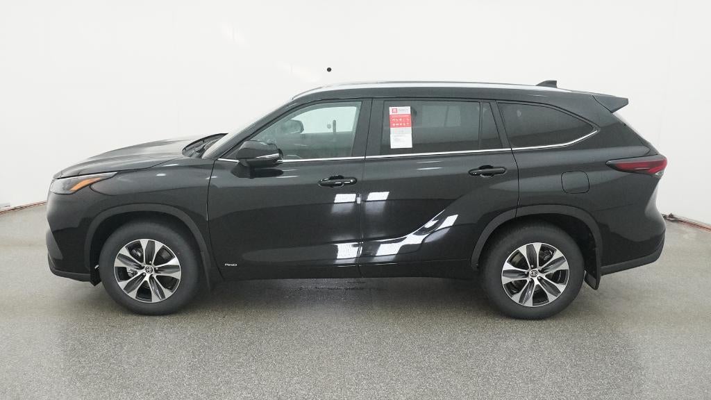 2026 Toyota Highlander Hybrid XLE