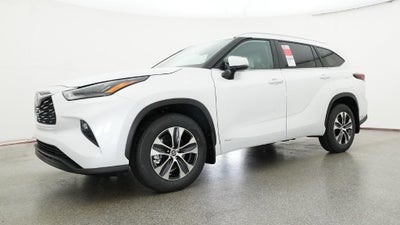 2026 Toyota Highlander Hybrid XLE