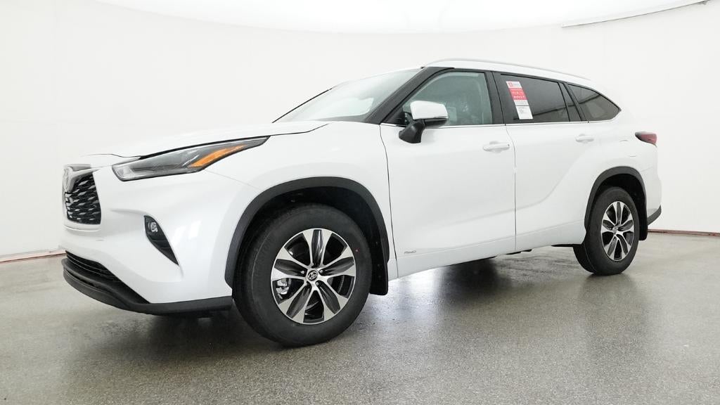 2026 Toyota Highlander Hybrid XLE