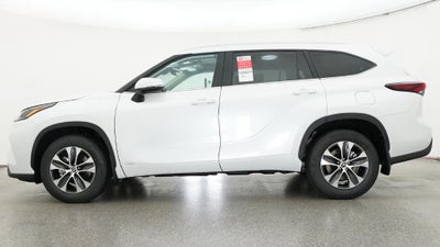 2026 Toyota Highlander Hybrid XLE