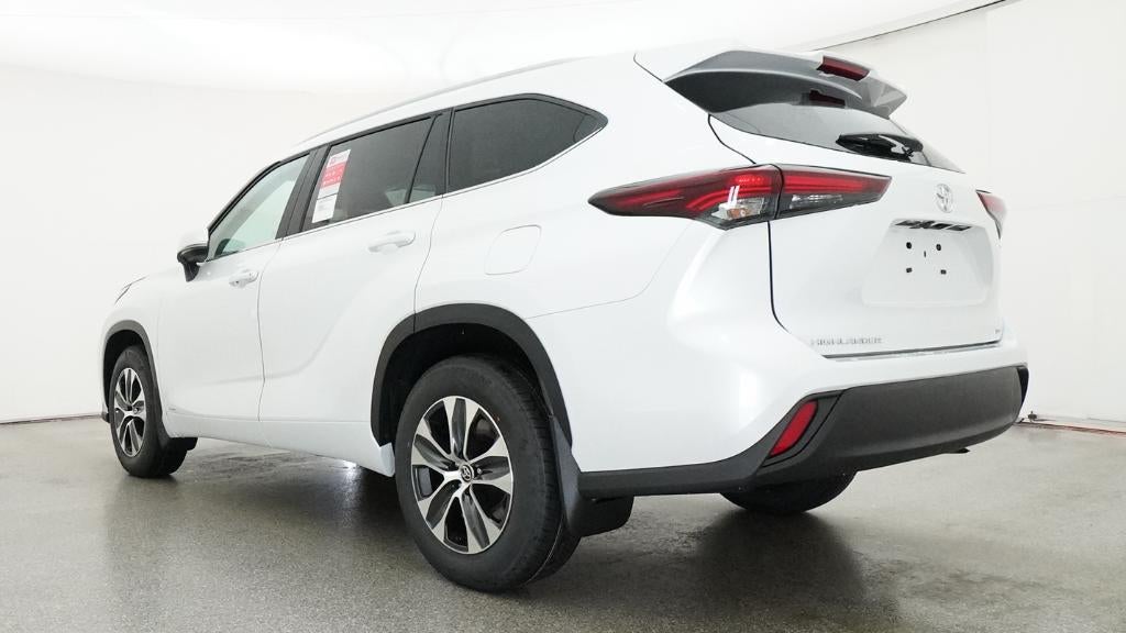 2026 Toyota Highlander Hybrid XLE