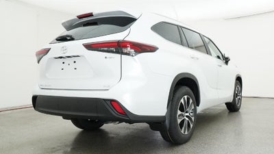 2026 Toyota Highlander Hybrid XLE