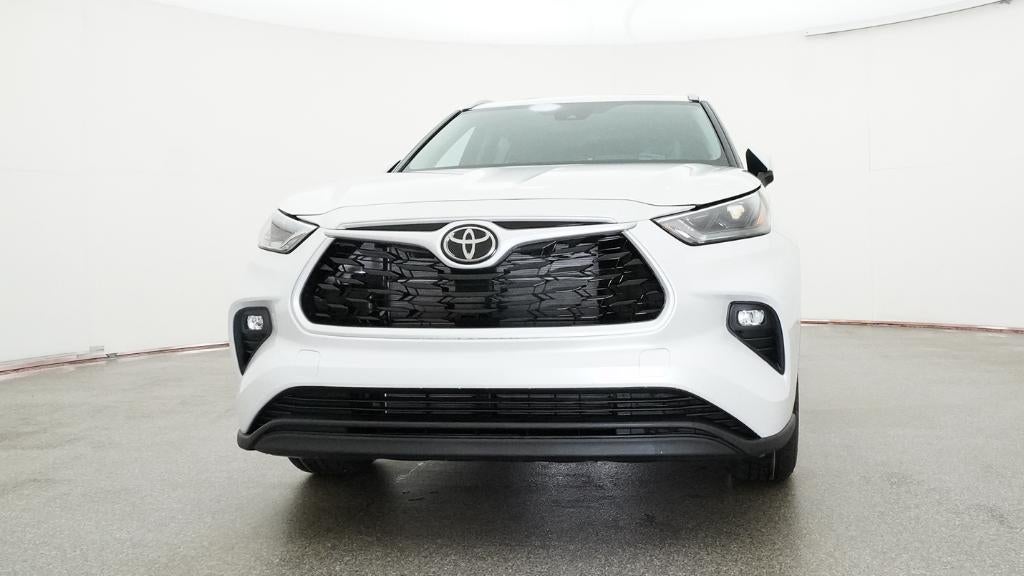 2026 Toyota Highlander Hybrid XLE