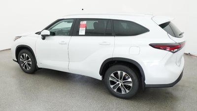 2026 Toyota Highlander Hybrid XLE
