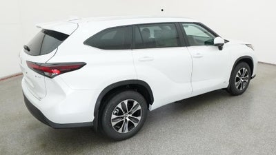 2026 Toyota Highlander Hybrid XLE