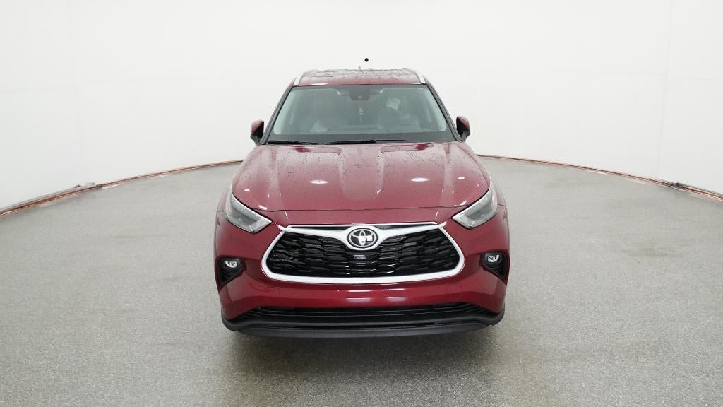 2026 Toyota Highlander Hybrid XLE