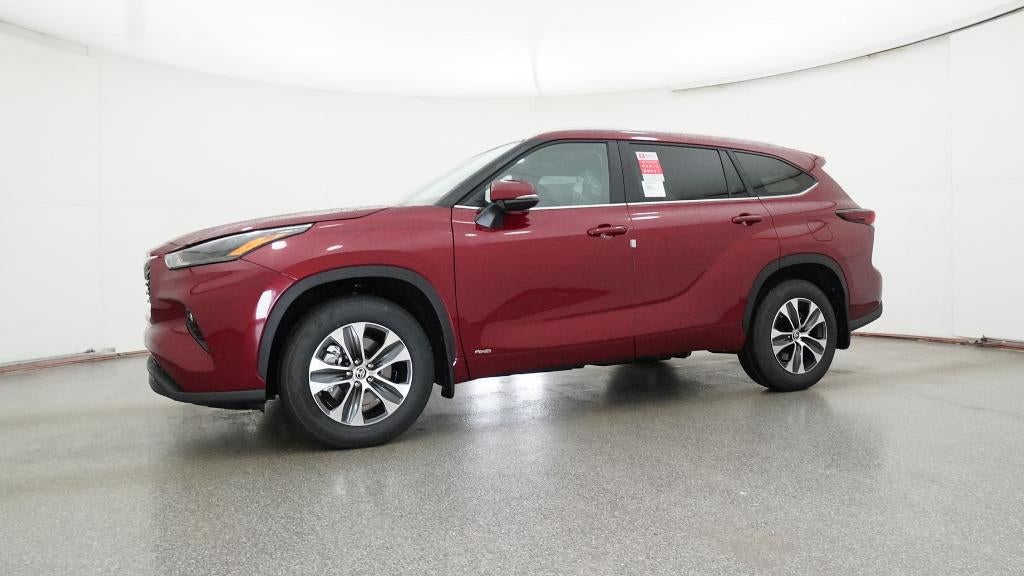 2026 Toyota Highlander Hybrid XLE