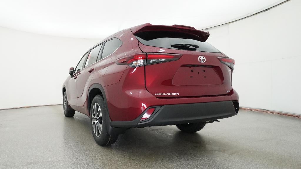 2026 Toyota Highlander Hybrid XLE