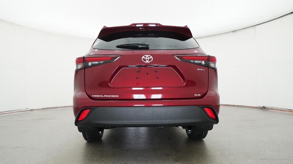 2026 Toyota Highlander Hybrid XLE
