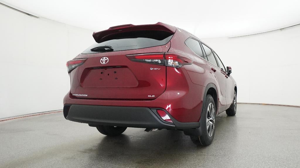 2026 Toyota Highlander Hybrid XLE