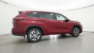 2026 Toyota Highlander Hybrid XLE