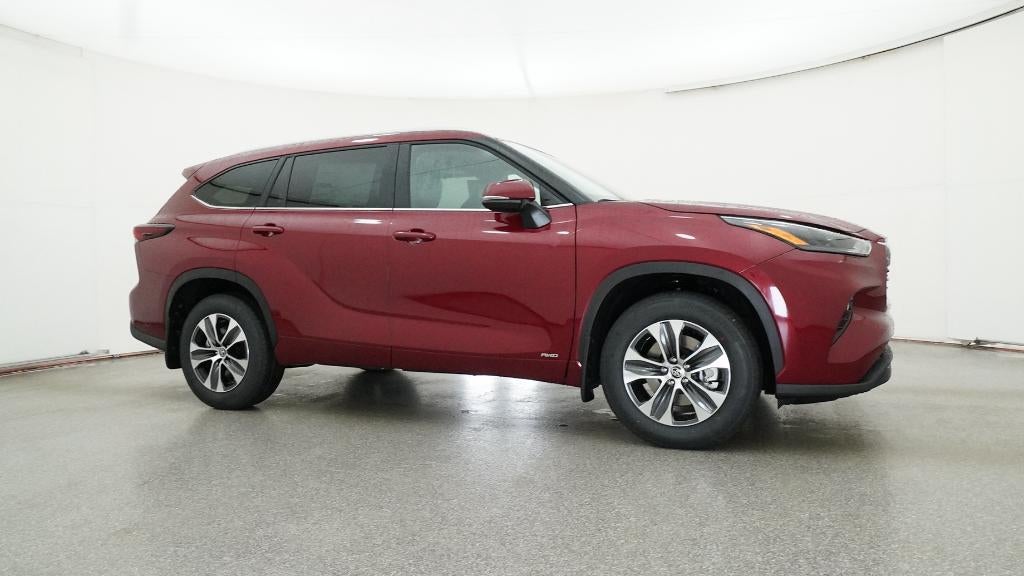 2026 Toyota Highlander Hybrid XLE
