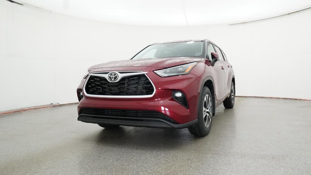 2026 Toyota Highlander Hybrid XLE