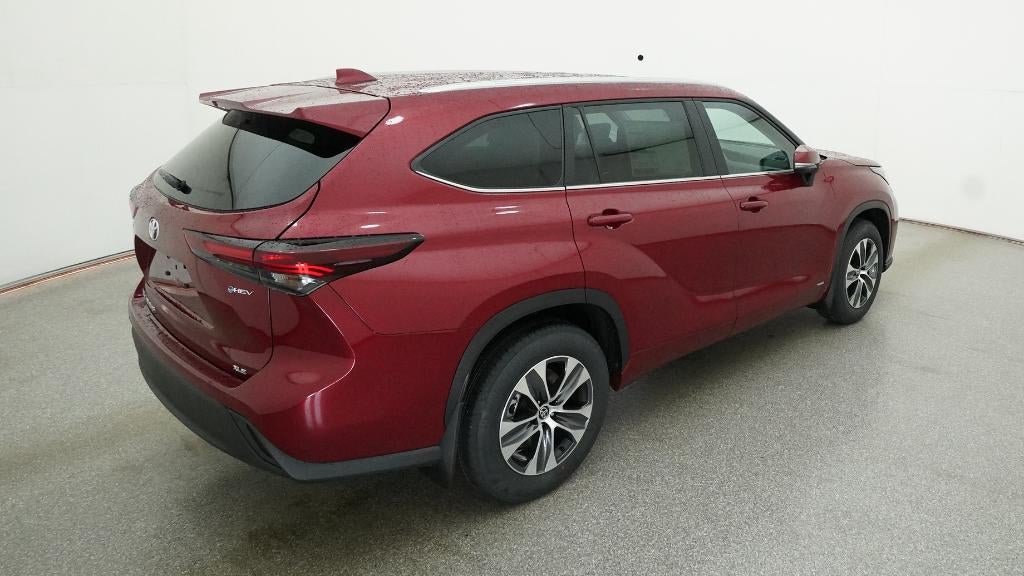 2026 Toyota Highlander Hybrid XLE
