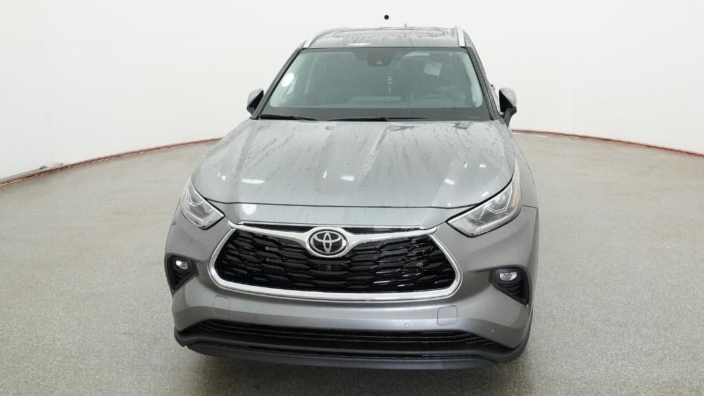 2026 Toyota Highlander Limited