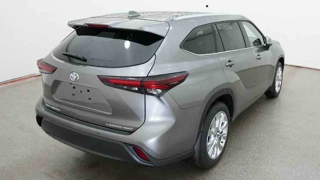 2026 Toyota Highlander Limited