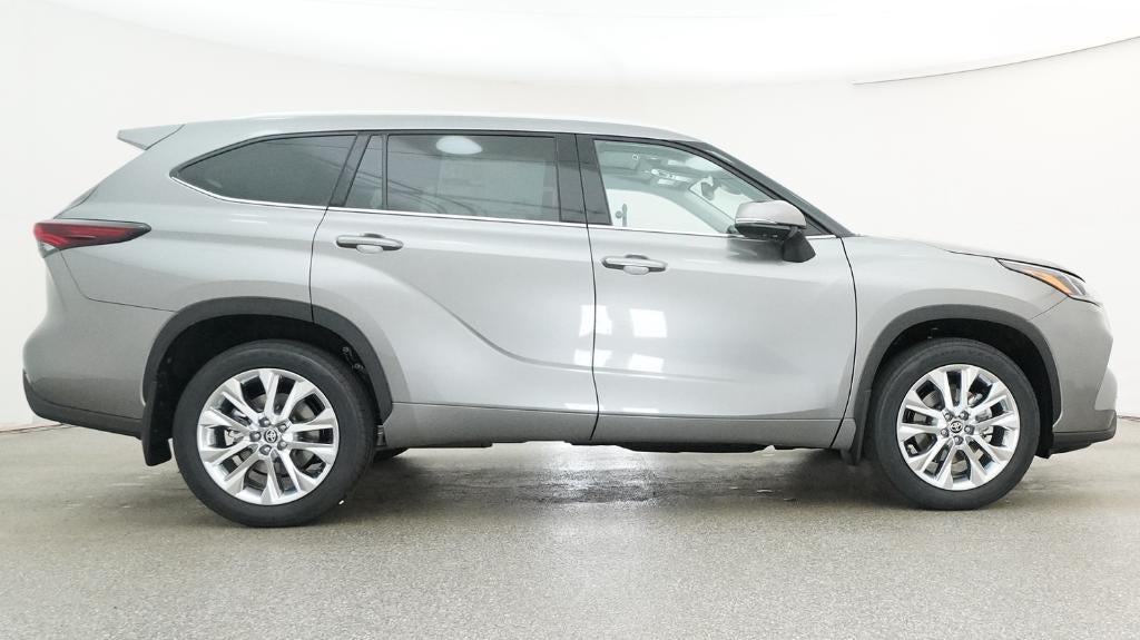 2026 Toyota Highlander Limited