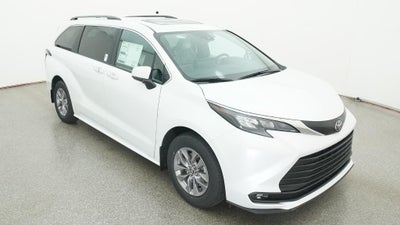 2026 Toyota Sienna XLE