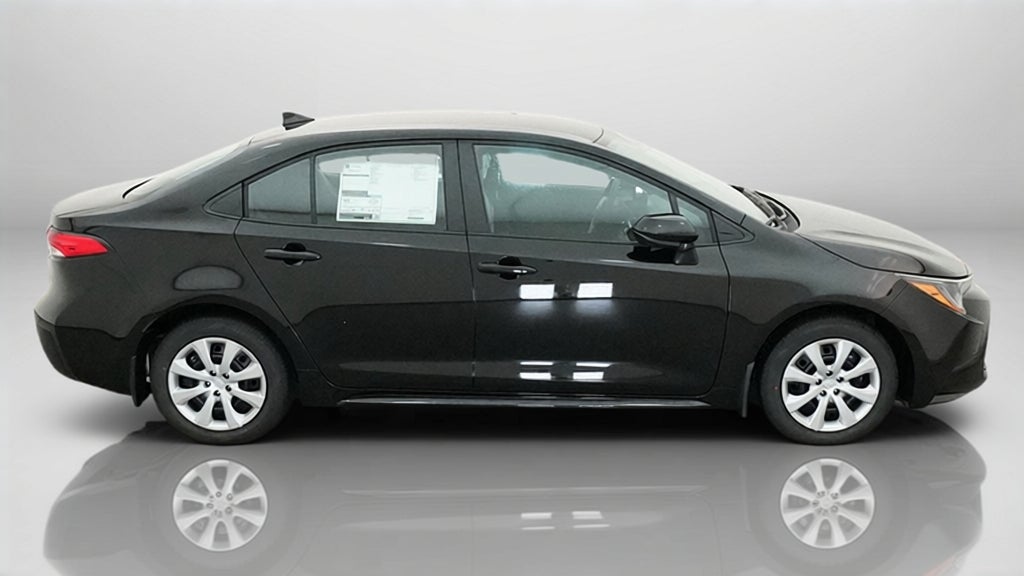 2027 Toyota Corolla LE