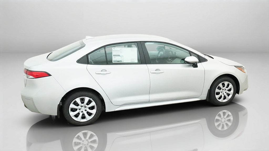 2027 Toyota Corolla LE