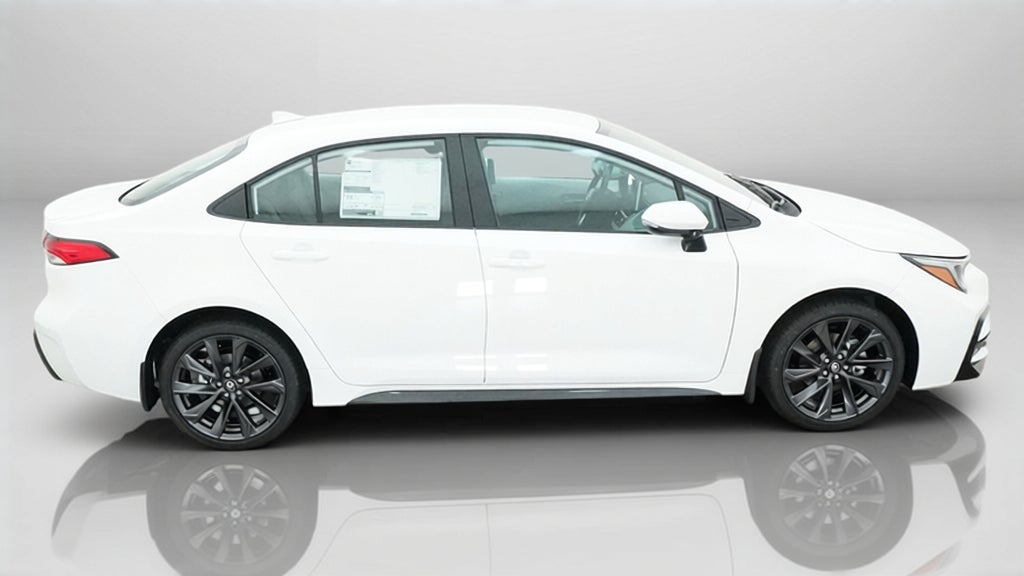 2027 Toyota Corolla SE