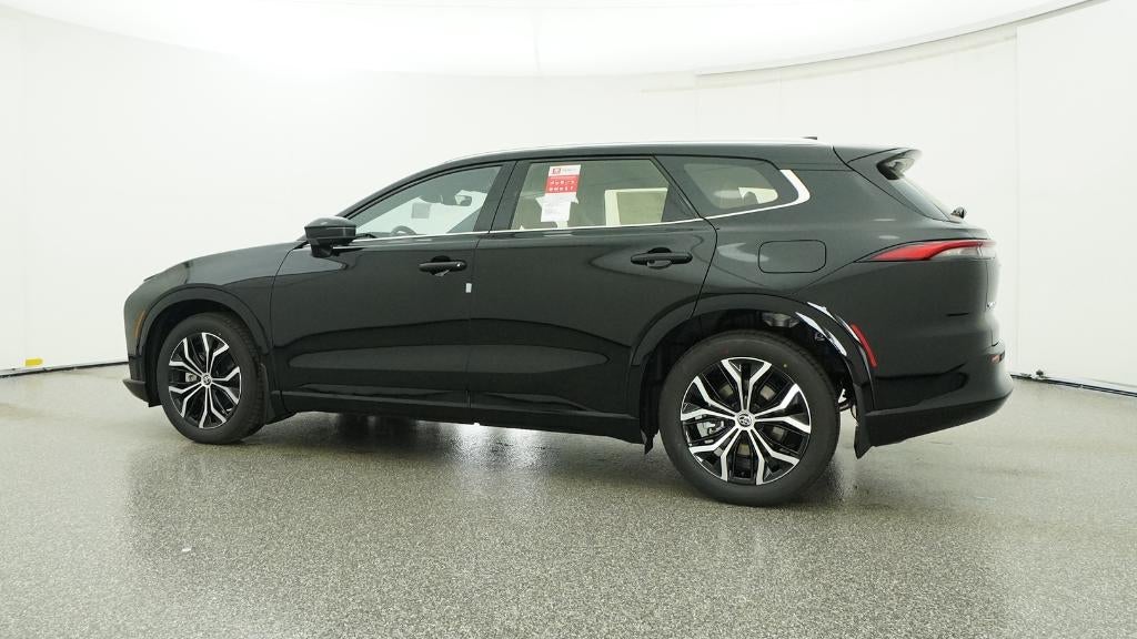 2025 Toyota Toyota Crown Signia XLE