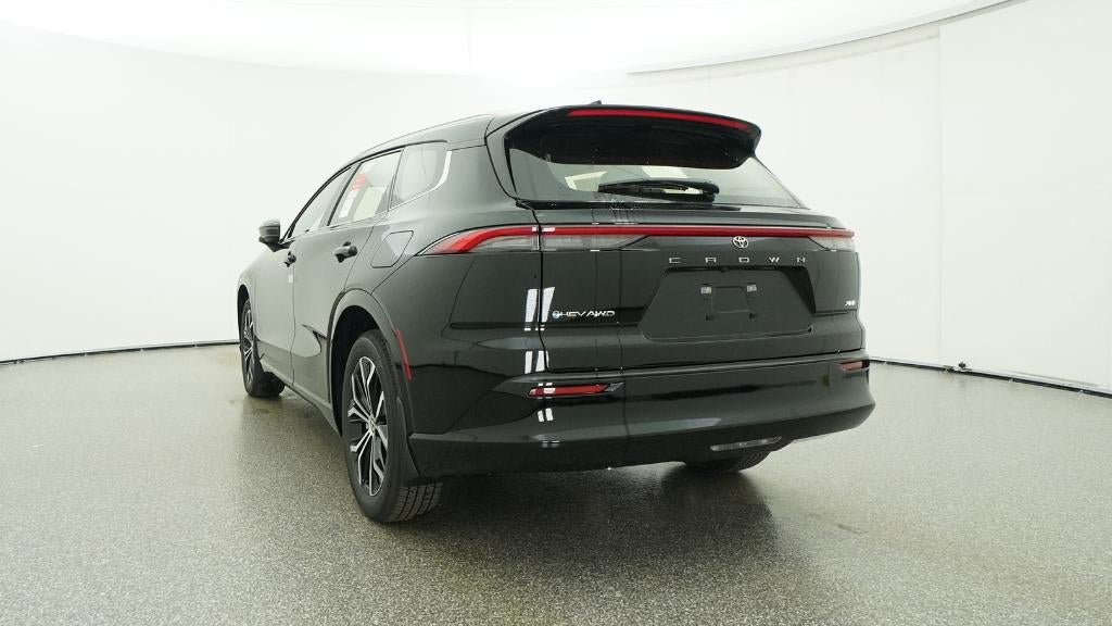 2025 Toyota Toyota Crown Signia XLE