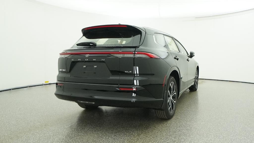 2025 Toyota Toyota Crown Signia XLE