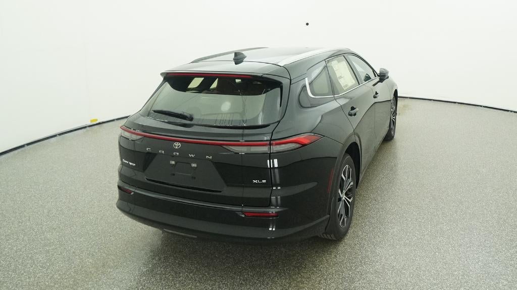 2025 Toyota Toyota Crown Signia XLE