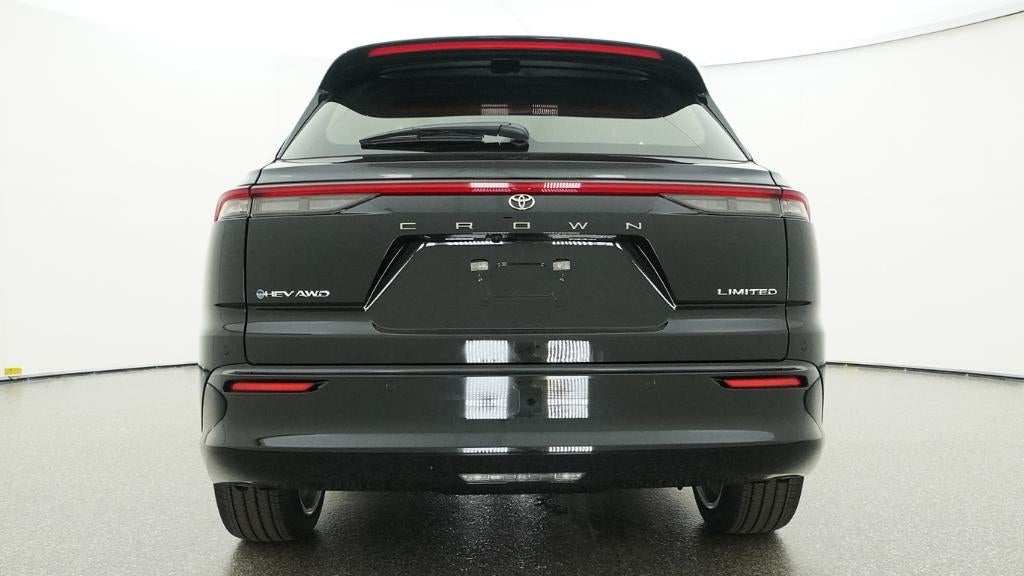 2026 Toyota Toyota Crown Signia Limited