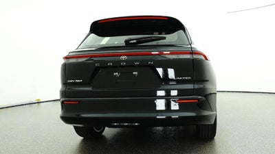 2026 Toyota Toyota Crown Signia Limited