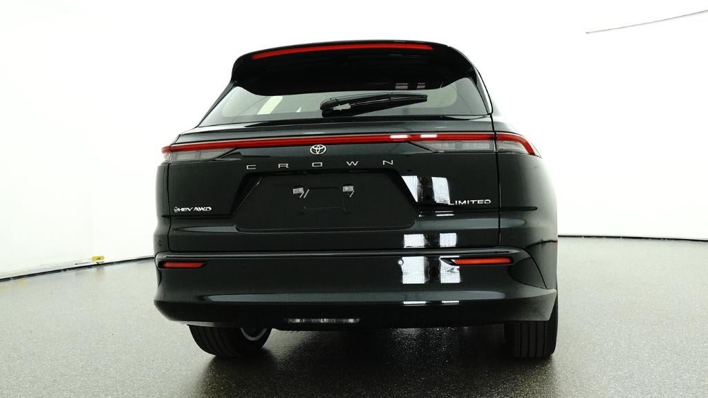 2026 Toyota Toyota Crown Signia Limited