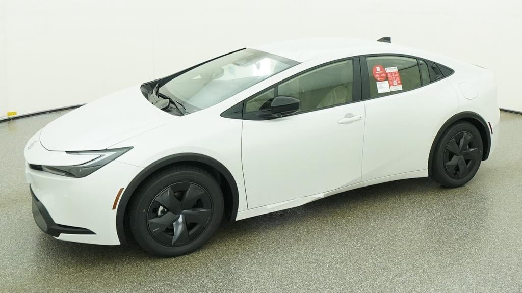 2027 Toyota Prius LE
