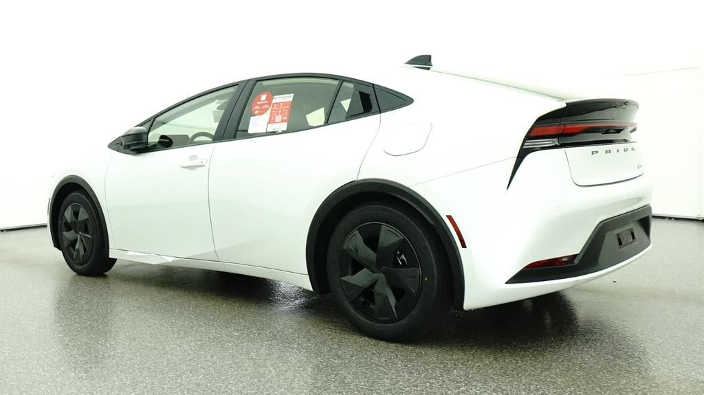 2027 Toyota Prius LE