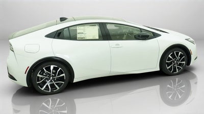 2027 Toyota Prius Plug-in Hybrid XSE