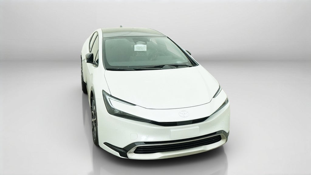 2027 Toyota Prius Plug-in Hybrid XSE