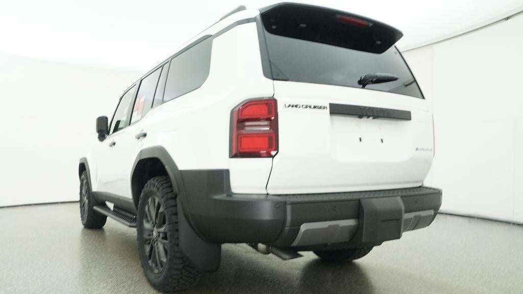 2027 Toyota Land Cruiser 4WD (Natl)