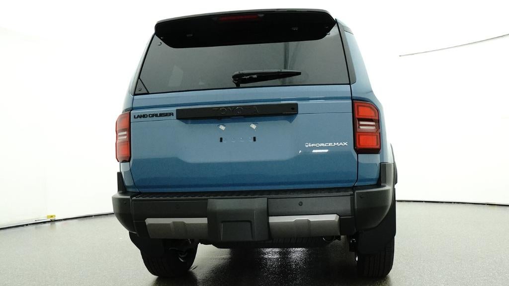 2027 Toyota Land Cruiser 4WD (Natl)
